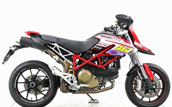 Motorrad Occasion Ducati Hypermotard 821 - Bild 4