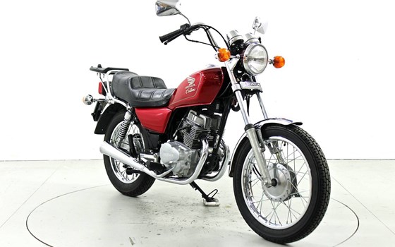 Motorrad Occasion Honda CM 125 Custom - Bild 2