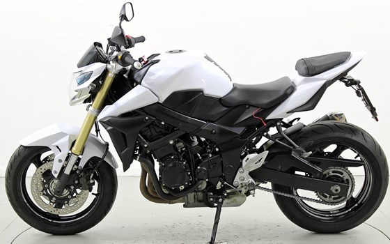 Motorrad Occasion Suzuki GSR 750 - Bild 5