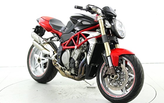 Motorrad Occasion MV Agusta Brutale 910 - Bild 2