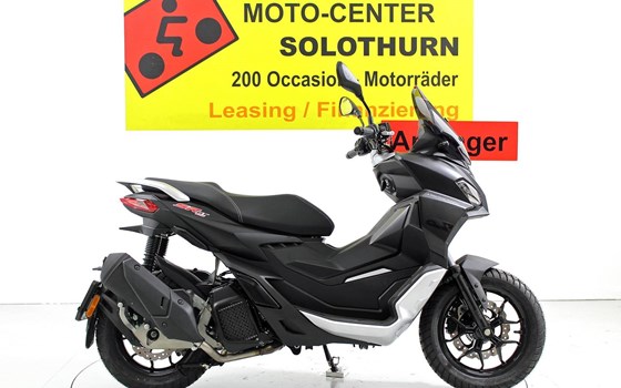 Offre Aprilia SR GT 125 - Image 1