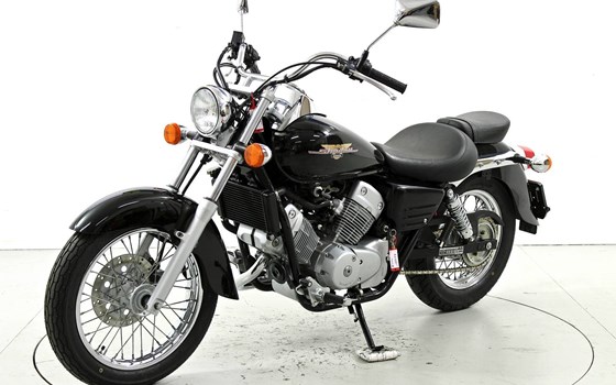 Motorrad Occasion Honda VT 125 Shadow - Bild 3