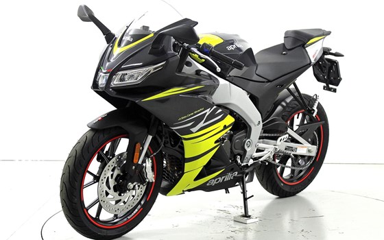 Motorrad Occasion Aprilia RS 125 ABS - Bild 3