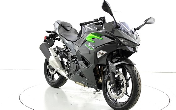 Motorrad Occasion Kawasaki Ninja 300 - Bild 2