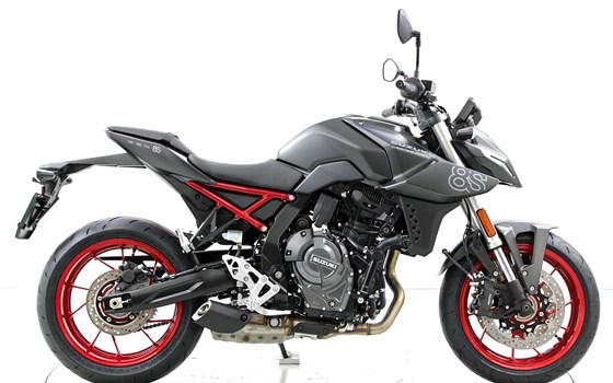 Motorrad Occasion Suzuki GSX-8S - Bild 4