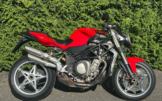 Gebrauchtmotorrad MV Agusta Brutale 910 S - Bild 4