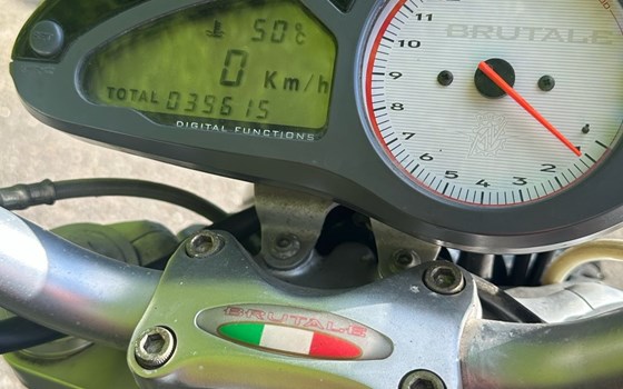 Gebrauchtmotorrad MV Agusta Brutale 910 S - Bild 5