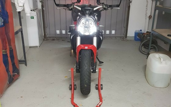 Gebrauchtmotorrad Ducati Monster 1200 - Bild 3 Gebrauchtmotorrad Ducati Monster 1200 - Bild 3