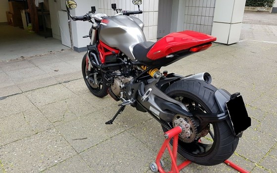 Gebrauchtmotorrad Ducati Monster 1200 - Bild 5 Gebrauchtmotorrad Ducati Monster 1200 - Bild 5