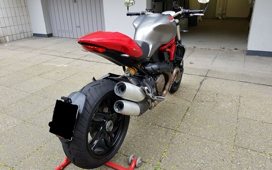 Gebrauchtmotorrad Ducati Monster 1200 - Bild 6 Gebrauchtmotorrad Ducati Monster 1200 - Bild 6
