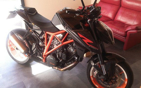 Gebrauchtmotorrad KTM 1290 Super Duke R - Bild 1