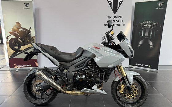 Gebrauchtmotorrad Triumph Tiger 1050 - Bild 2 Gebrauchtmotorrad Triumph Tiger 1050 - Bild 2