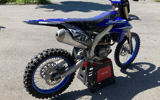 Gebrauchtmotorrad Yamaha YZ450F - Bild 3 Gebrauchtmotorrad Yamaha YZ450F - Bild 3