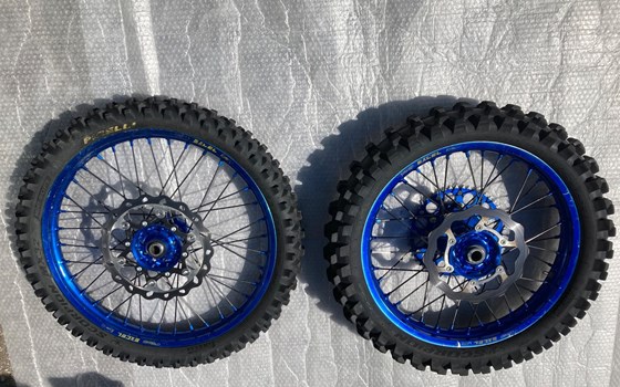Gebrauchtmotorrad Yamaha YZ450F - Bild 6 Gebrauchtmotorrad Yamaha YZ450F - Bild 6