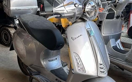 Gebrauchtmotorrad Vespa Elettrica 70 km/h - Bild 1 Gebrauchtmotorrad Vespa Elettrica 70 km/h - Bild 1