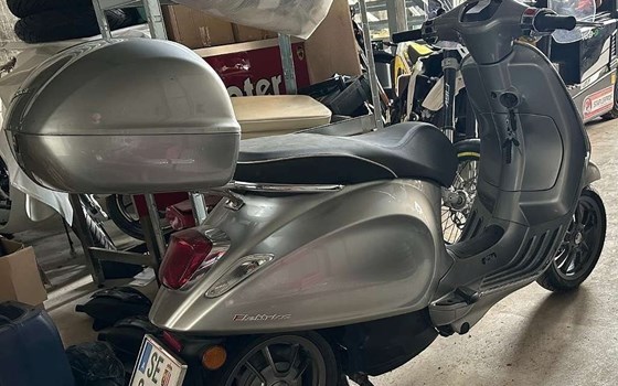 Gebrauchtmotorrad Vespa Elettrica 70 km/h - Bild 3 Gebrauchtmotorrad Vespa Elettrica 70 km/h - Bild 3