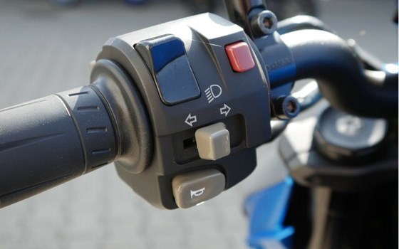 Gebrauchtmotorrad Kawasaki Z1000 - Bild 19