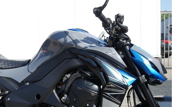 Gebrauchtmotorrad Kawasaki Z1000 - Bild 6