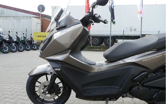 Neufahrzeug Kymco Sky Town 125i ABS - Bild 10