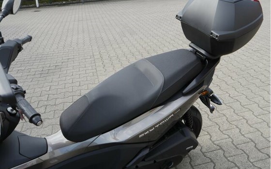 Neufahrzeug Kymco Sky Town 125i ABS - Bild 12