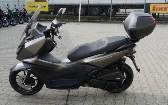 Neufahrzeug Kymco Sky Town 125i ABS - Bild 13