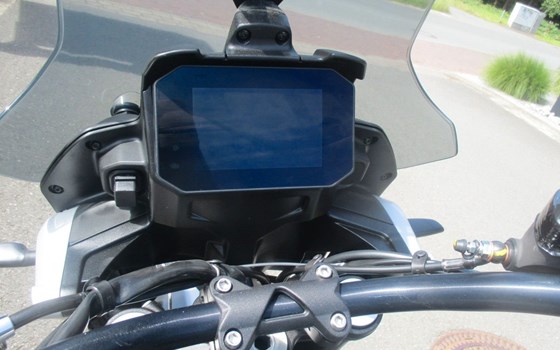 Neufahrzeug Moto Guzzi V85 Strada - Bild 10