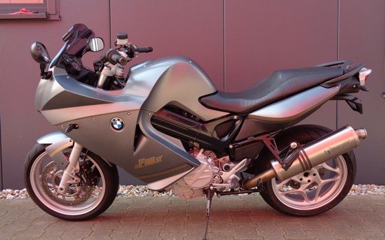 Gebrauchtmotorrad BMW F 800 ST - Bild 2