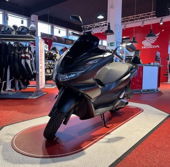 Offer Honda PCX125 Bild 6: Offer Honda PCX125