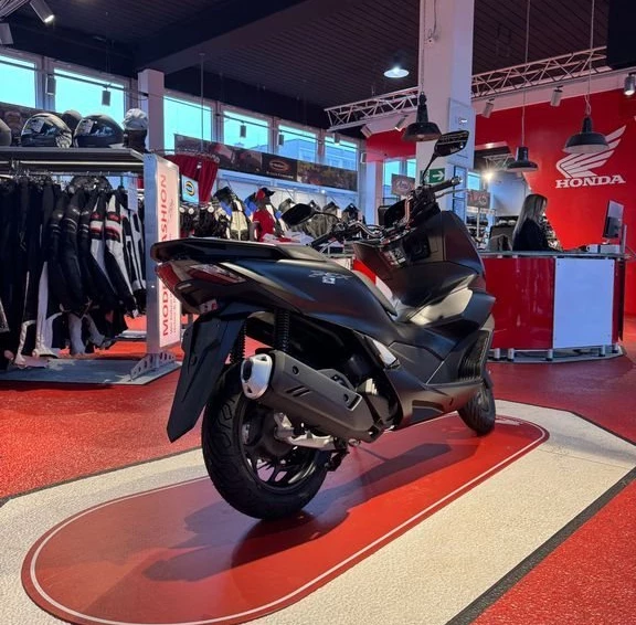 Offer Honda PCX125 Bild 8: Offer Honda PCX125