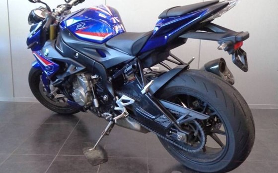 Gebrauchtmotorrad BMW S 1000 R - Bild 11