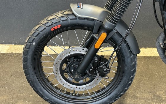 Neufahrzeug Brixton Cromwell 125 - Bild 18