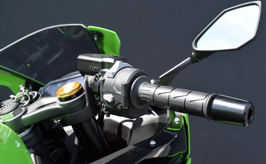 Angebot Kawasaki Ninja ZX-4RR Bild 19: Angebot Kawasaki Ninja ZX-4RR