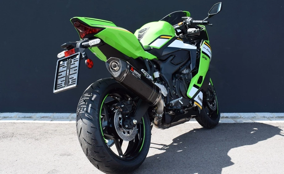 Angebot Kawasaki Ninja ZX-4RR Bild 9: Angebot Kawasaki Ninja ZX-4RR