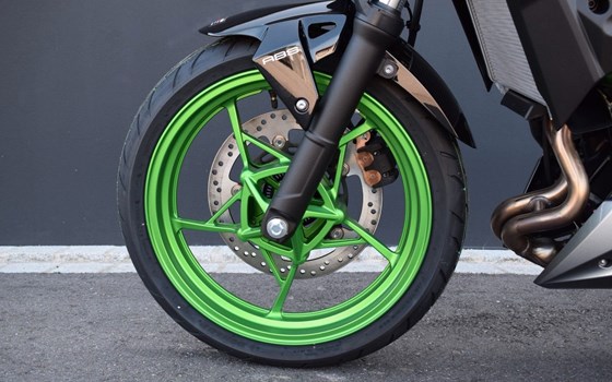 Neufahrzeug Kawasaki Z 500 SE - Bild 12