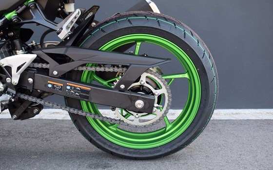Neufahrzeug Kawasaki Z 500 SE - Bild 13