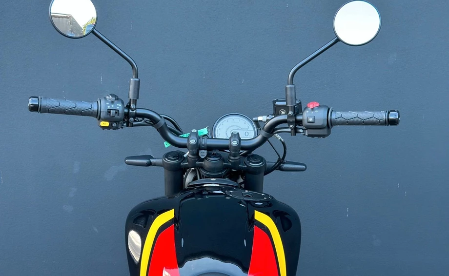 Angebot Royal Enfield Guerrilla 450 Bild 14: Angebot Royal Enfield Guerrilla 450