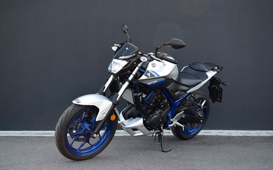 Gebrauchtmotorrad Yamaha MT-03 - Bild 2