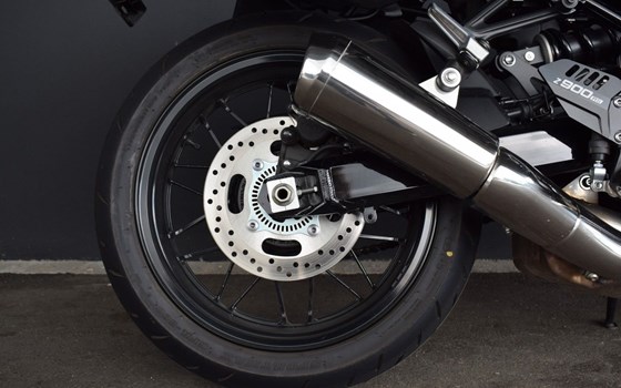 Gebrauchtmotorrad Kawasaki Z900 RS - Bild 17