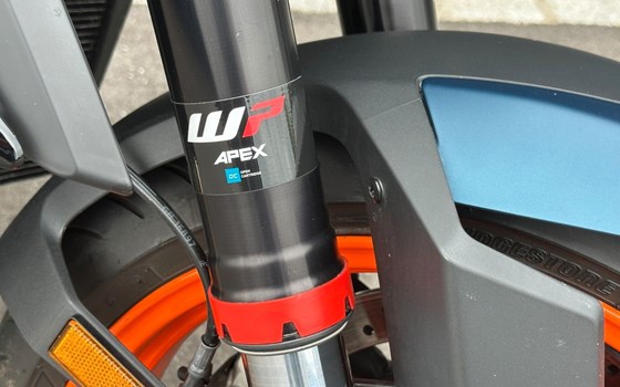 Gebrauchtmotorrad KTM 1290 Super Duke R - Bild 9