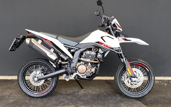 Neufahrzeug Malaguti XSM 125 Supermoto - Bild 10