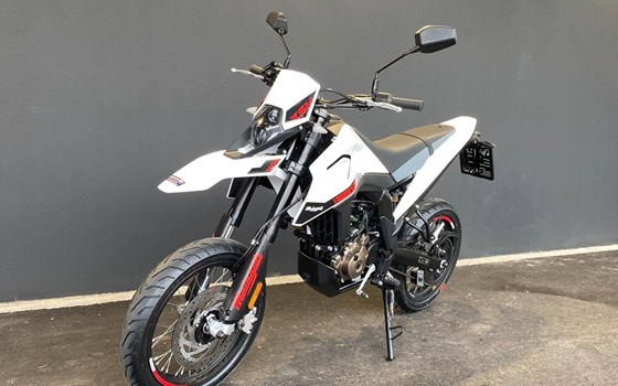 Neufahrzeug Malaguti XSM 125 Supermoto - Bild 16