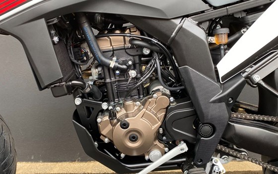 Neufahrzeug Malaguti XSM 125 Supermoto - Bild 18