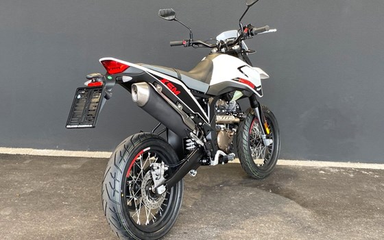 Neufahrzeug Malaguti XSM 125 Supermoto - Bild 29