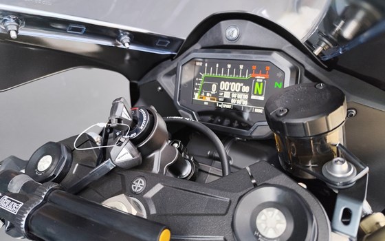 Gebrauchtmotorrad Kawasaki Ninja ZX-10R - Bild 13