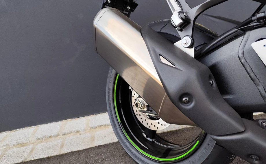 Angebot Kawasaki Ninja ZX-10R Bild 16: Angebot Kawasaki Ninja ZX-10R