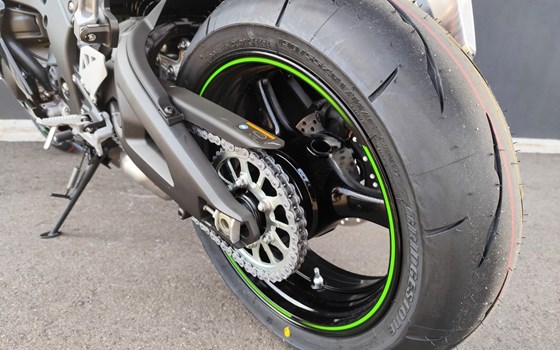 Gebrauchtmotorrad Kawasaki Ninja ZX-10R - Bild 26