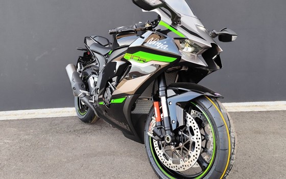 Gebrauchtmotorrad Kawasaki Ninja ZX-10R - Bild 29