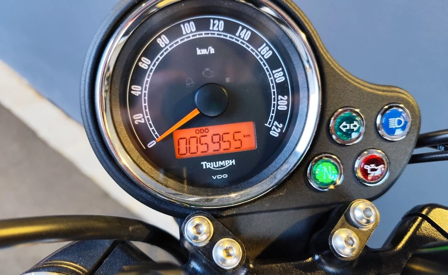 Angebot Triumph Thruxton Bild 10: Angebot Triumph Thruxton