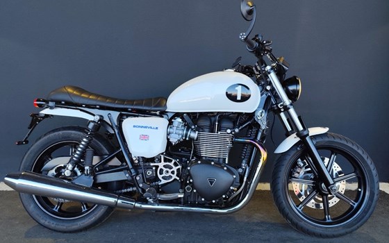 Gebrauchtmotorrad Triumph Thruxton - Bild 17