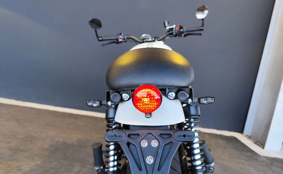 Angebot Triumph Thruxton Bild 21: Angebot Triumph Thruxton